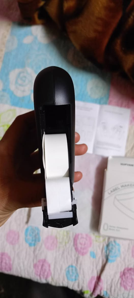 طابعة ملصقات شكل رفيعه محمولة باليد تعمل بالبلوتوث لتنظيم المنزل والمكتب وiOS واندرويد صغيرة بدون حبر قابلة لاعادة الشحن بمنفذ USB وياها رولات  عدد 6  سعر 20
بغداد حي عامل  واتساب
***********
