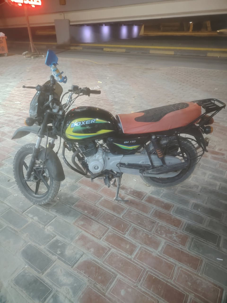 بوكسر موديل 24كلك كلك الدراجه حلوه وكلش نضيفه  وكهربائيات كلشي شغال بيها تانكي وصفاحيات جدد دشبول جديد الدراجه امبدل بيها بس ولفات اصليات صالي يومين من بدلتهن تايرات جدد الدراجه حلوه لو ما معتاز فلوس مابيعها والله امكان كربلاء طويريج الخيرات لاتراسل مارد عليك اتصل وبيك خير وتدلل 600وبيها مجال قليل ***********تتصل بئي وقت اتصل تلكاني كاعد لو 2بليل 🙂
