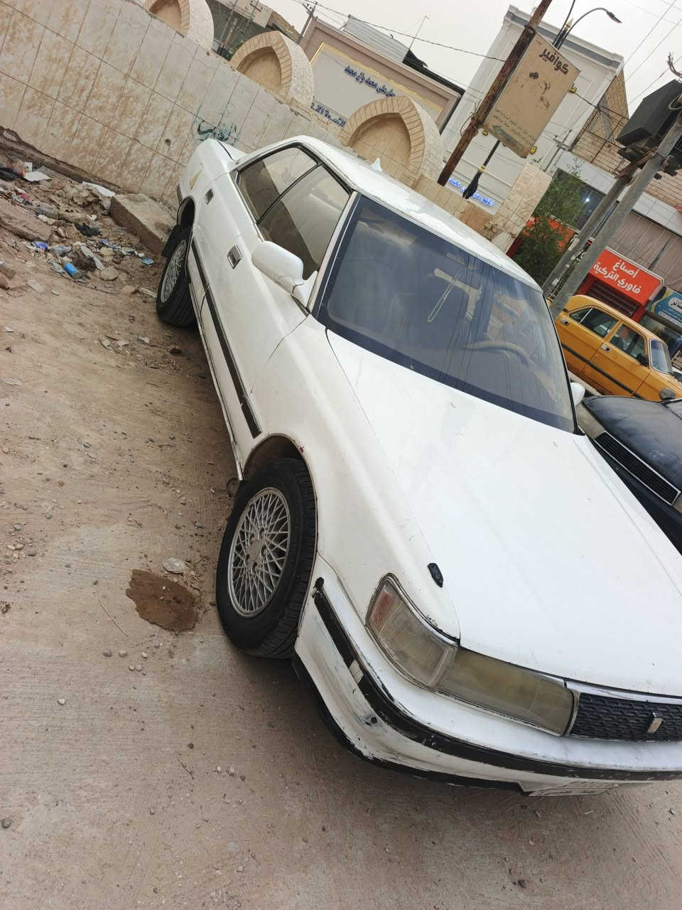 شيزر مسطره مكفوله من ضربه ولكصه
حداديه زينه 
تخم تاير نضيف
مكينه وكير ونجي بلباكيت
رقم واسط تحويل ثاني ويوم
لايت عالي ناصي سياره حلوه ونضيفه سعر32 وبيه مجال مكاني ذي قار الغراف  لاستفسار اكثر ***********
