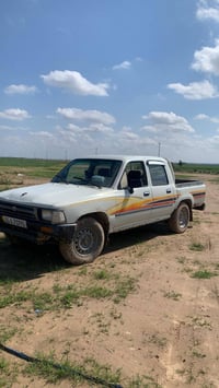 بيك اب • ١٩٩٢ • محرك ٢٤٠٠