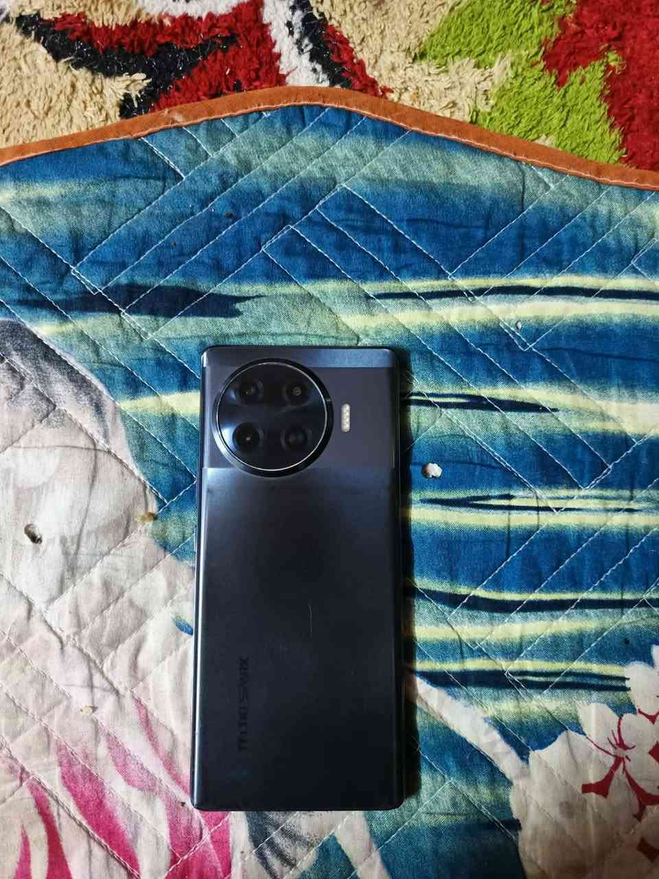 للبيع تكنوسبارك 20برو ذاكره256جهاز نضيف فقط بي هاي البشاشه شغال مابي اي شي مكفول من تصليح بغداد الكرخ ***********// *********** اوواتساب سعر 90
