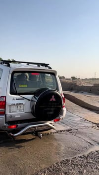 سياره مسيبوشي بايجيرو موديل  2006 بسمي السياره مكينه وكير 3500وكسن شرط...