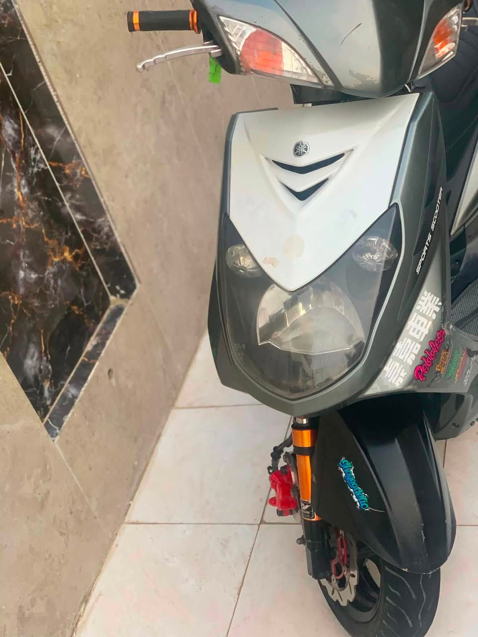 سلام عليكم سكنس فحل كابريتر
بوشة 58
كلجات امامي خلفي رياضي
صدر رياضي
قبق فلاوين رياضي
مكفولة دراجة من تبخير وتنقيص دراجة نكرة سلف
شلعة ومعدل فول اي ستفسار ***********
سعر مليون الماعاجبة سعر لا يعلق ويضل يتفلسف
