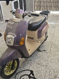 دراجه للبيع بوليس كابريته السعر 800 وبي مجال قليل 07808357633