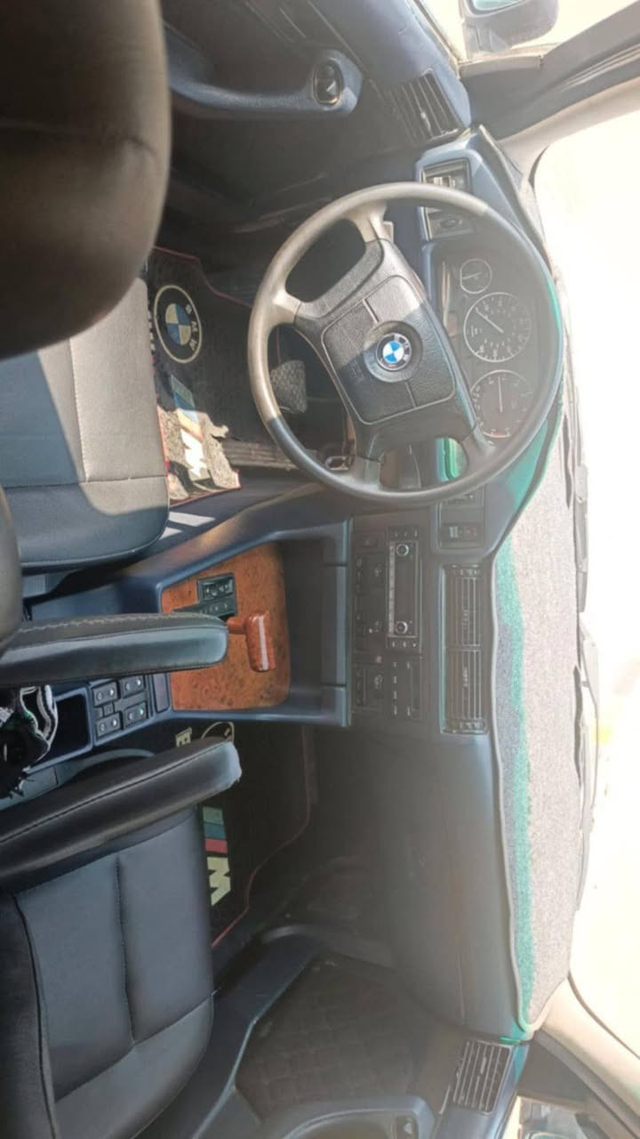 بي ام 525 مسكر تبريد شغال كير ومكينه مكفولات موديل 91 وارد ياباني رقم انبار تحويل ثاني يوم بكل المحافضات  مشروع وطني  السعر 58 وبي مجال 
مكان السياره حله شارع 60 
للاستفسار اكثر الاتصال على الرقم ***********
موجود واتس اب
