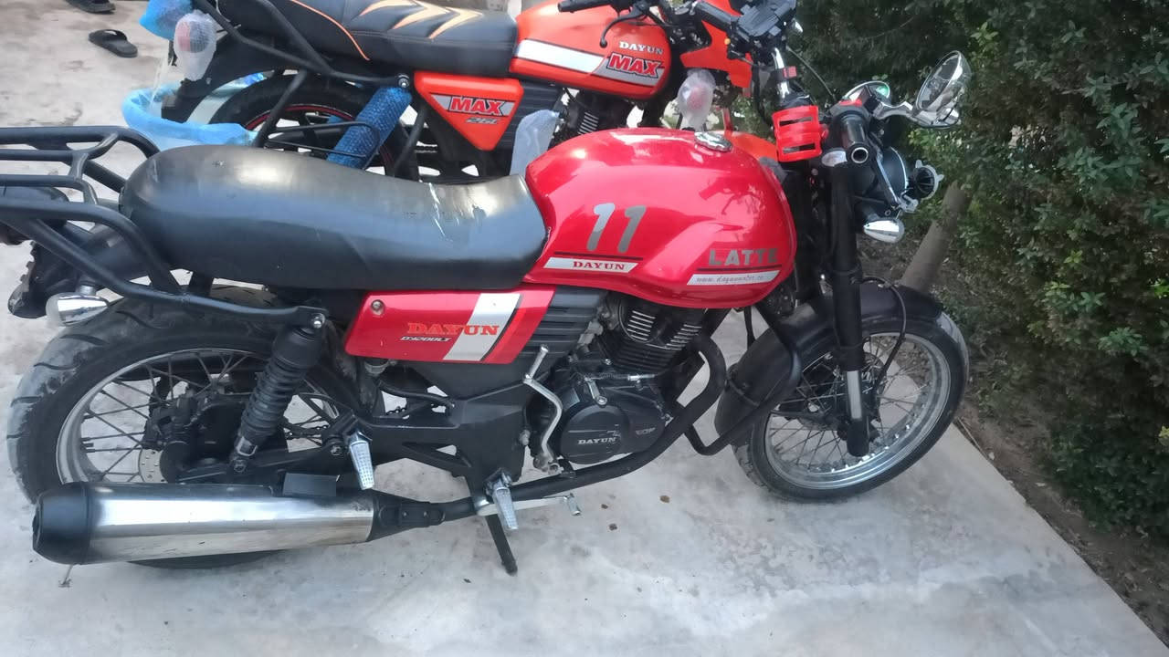 بيع أو مراوس بدايوان أو فرق/// لايتي موديل 20 أوراق أصولية جدد دراجة حلوة وجديدة// السعررر 1250 //العنوان كوت الدجيلي// ***********
