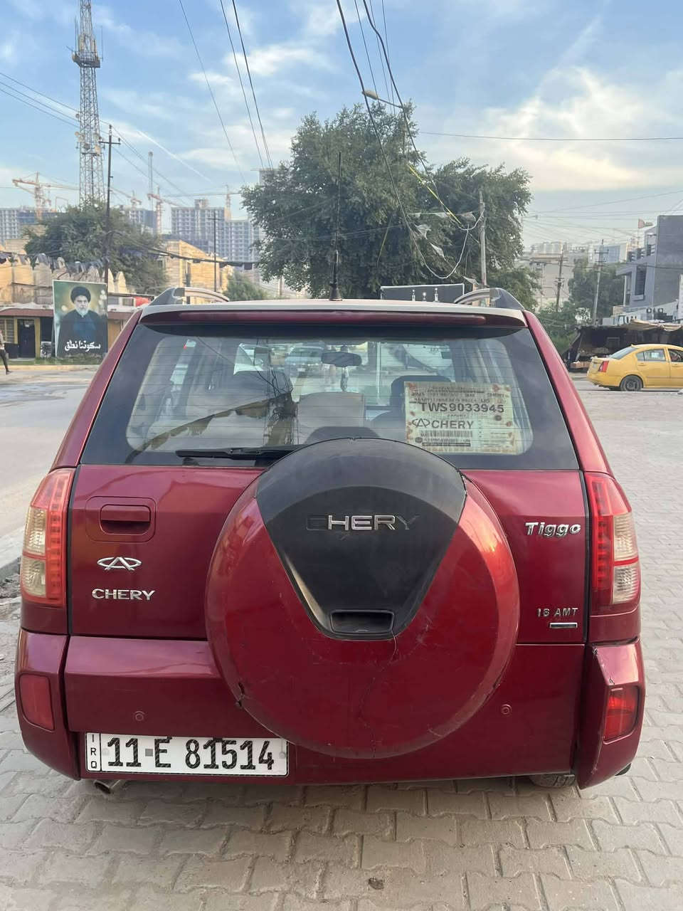 السلام عليكم شباب
شيري تيكو 2013 رقم بغداد الجديد بأسمي 
كير ومكينة وتبريد خير من الله 
مبيهة نقص وجاهزة 
صدر جديد كهربائيات كلهة شغالة
شاشة وكامرا وحساسات ولايتات زينون 
بيهة اربع قطع صبغ بدون ظرر وبيهة جراد بالبنيد والقمارة 
مكان السيارة بغداد مقابل مرور الطوبجي 
للاستفسار الاتصال *********** السعر ٥٤ أو بيه مجال
