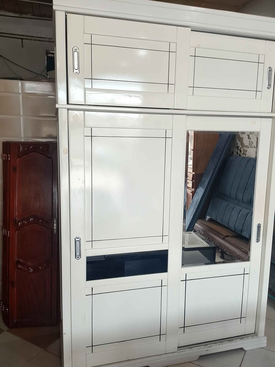 Armoire 2+2 coulissante bois rouge بوفاريك, الجزائر


**إذا كنت صاحب هذا الإعلان وتريد حذفه لأي سبب، رجاءا أرسل رسالة إلى الدعم الفني**