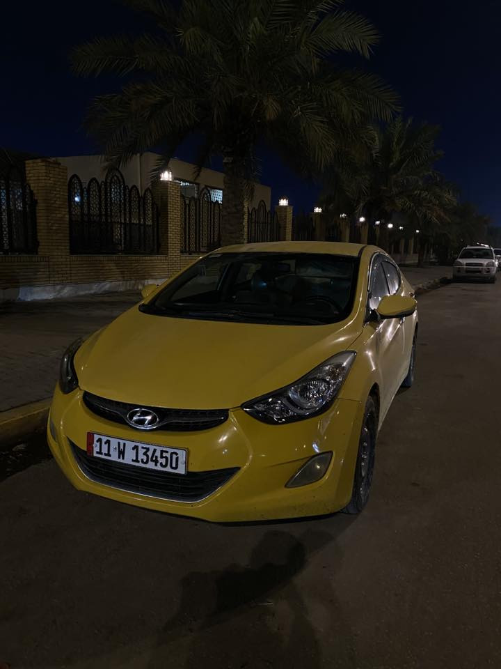 السلام عليكم النترا خليجي موديل 2012 السياره خير من الله حداديه جديده منضومه بانزين جديده تايرات نضيفات شاشه تحكمات استيرن  دوشمه جديده رقم بغداد بسمي السياره هيئه وغرمات مصفره كامله من كلشي شرط السياره المداور اتري وين متريد السياره مالت جنايه  مكانه الديوانيه مركز
الاستفسار :***********
