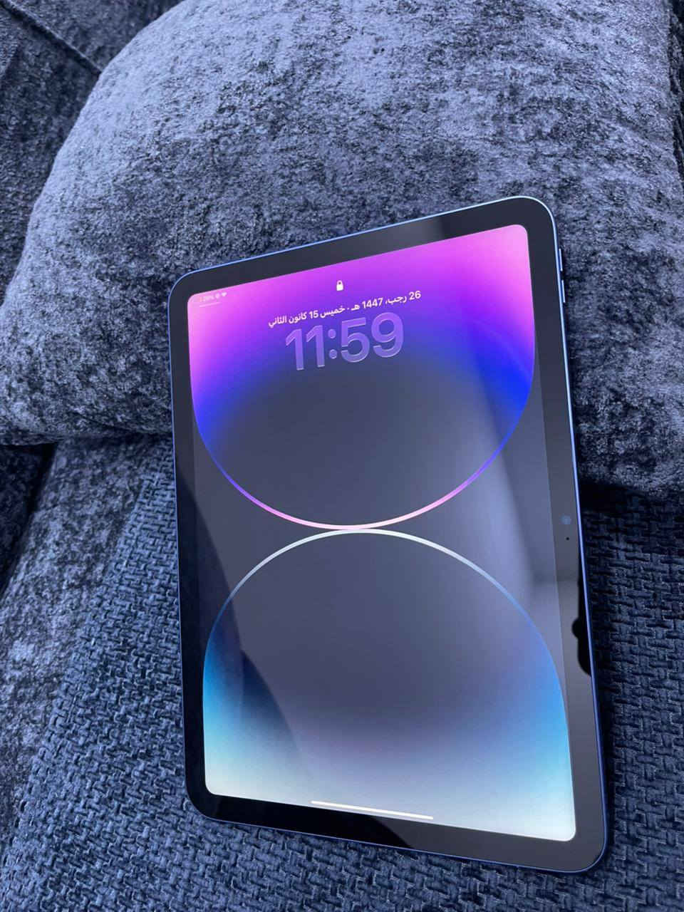 سلام عليكم ايباد 10 للبيع او مراوس ب ايفون  جيل عاشر
ضمان شركه سمارت بعده موجود 
شحن تايبسي 
بطاريه ٪100
شاحنه و كارتون بلادي موجود 
مستخدم قليل
سعر 380 و مجال 
***********
