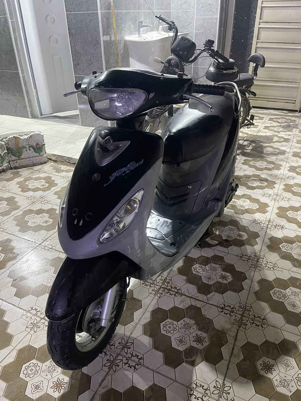 للبيع ماكس منغولي دراجه ما مفتوحه شراي يجي خاص مكان رميثه رقم ***********
