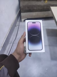 ايفون 14 برو ماكس الجهاز نظيف مكفول وتر بروف البطاريه 93 الجهاز ملحقات...