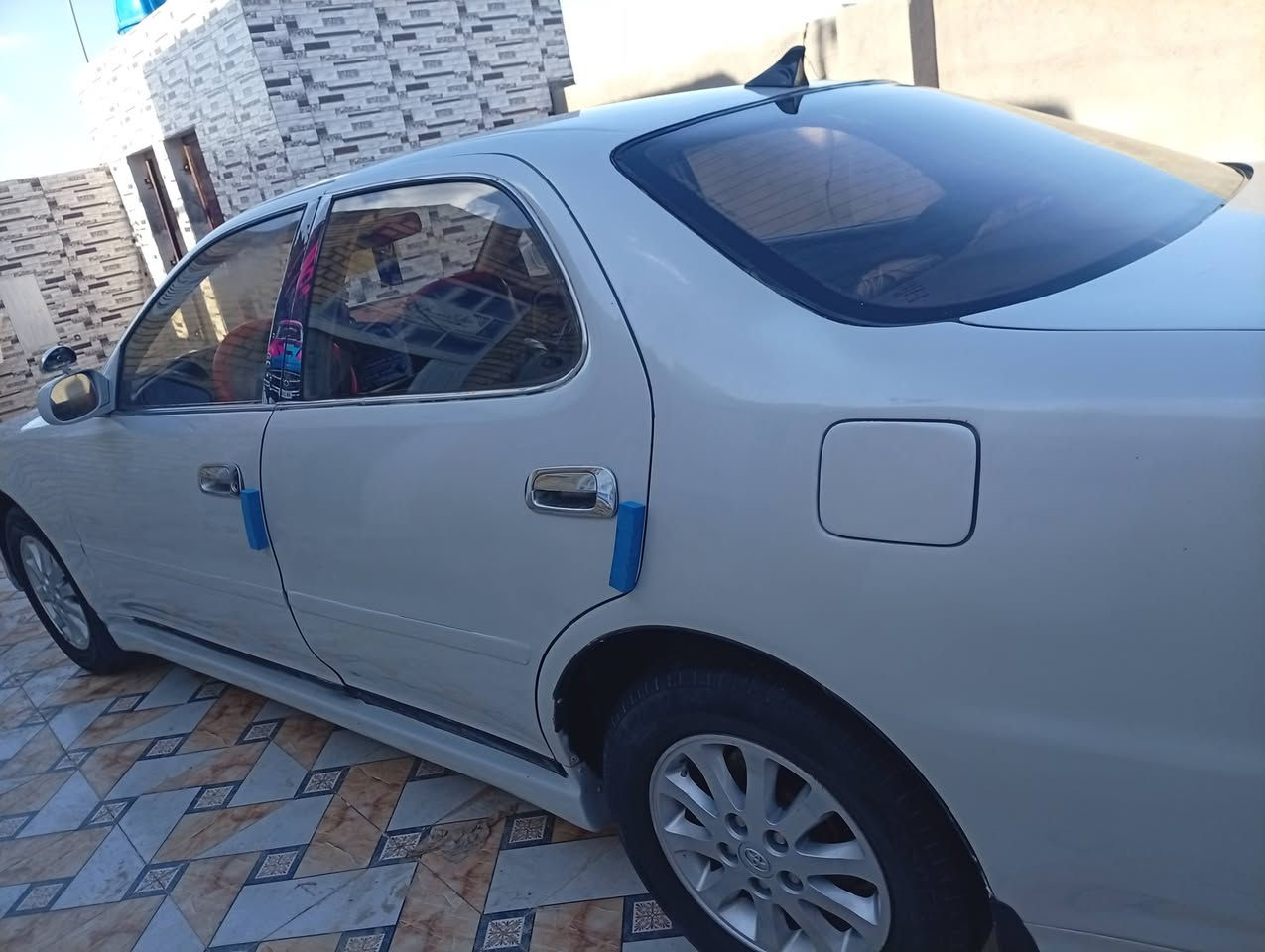 سلام عليكم كرسته للبيع  موديل.1993رقم بغداد مشروع وطني سنويه بعدهي مامنتهيه  اله 30 مكفوله من الكص والنغل جثه والعيب الشرعي مكينه وكير وانجي جدد حداديه وتخم تاير جدد تبريد شغال السياره جاهزه ماناقصها شي مال جناي مصبوغه عام  السعر 68 بيه   مجال  .مكان السياره ا لناصريه شطره مركز الاستفسار  ***********
