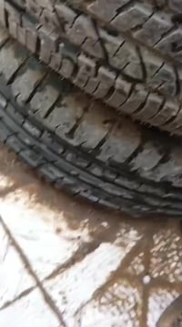 تخم ويلات BMW حجم الويل 16 بيزوج تاير ديد مامشي وزوج نص عمر ويلات نضيف...