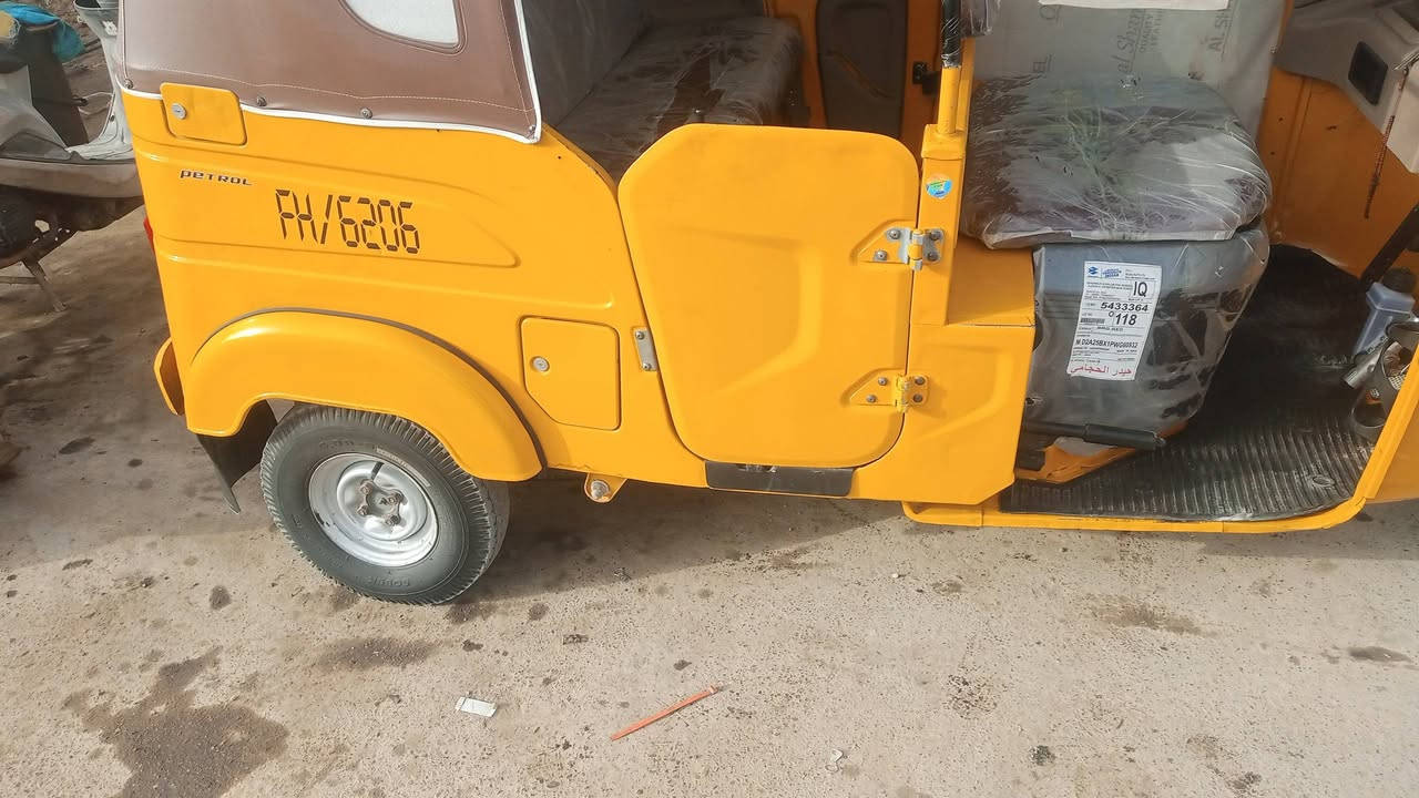 سلام عليكم شباب متاح تكتك للبيع بيه بارد بلغد وبارد جوه البك لايت السعر 8و900العنوان الشعب مقبل حسينيات المصطفى ***********
