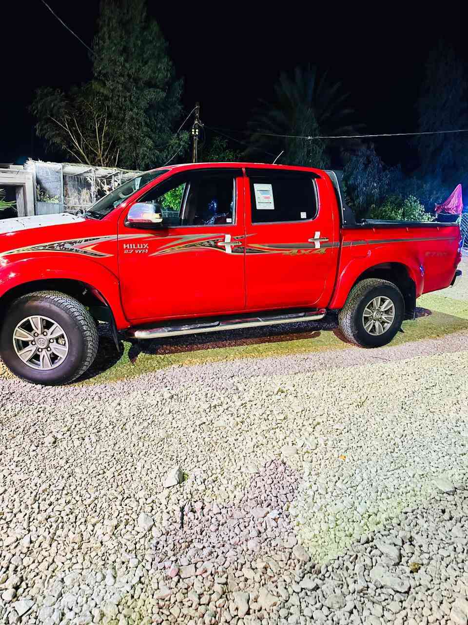 السلام عليكم
هايلوكس 2015 
رقم واسط بأسمي
السيارة كفالة عامة من كير ومكينة وصبغ
سعرهاا  235 
مكانها الديوانية قضاء الحمزة
***********
مكلف بالنشر ❗
