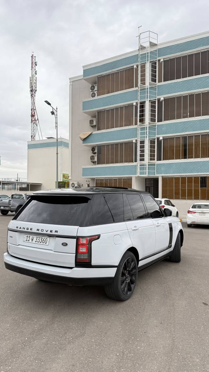 السلام عليكم رانج روفر 2016 خليجيه وكاله سردار 
كفاله عااامه 
جاهزه من كلشي فوول  مواصفاتها  
رقم بغداد مميز 
كتاب تظليل سنه كامله 
 
مكينه المرغوبه ٨ سلندر بانزين بدون سوبر تشارج 
ماشيه 160 الف كيلو حقيقي
سياره على وضع الشركة 

مسويلها سيرفس كامل وجاهزه السياره  

لاتحديث ولا ي شيئ اخر 

 السعر ٣٢٥    مكاني البصره
  
واتساب

‪ 0777  60  96  555‬
