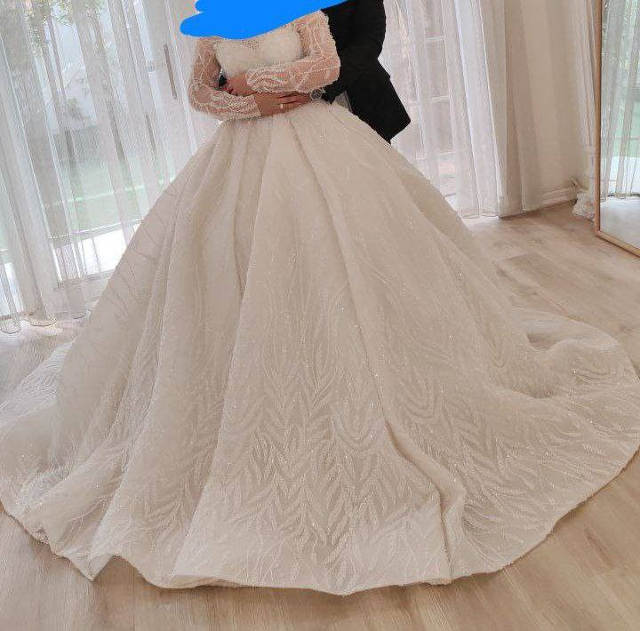 بدلة عرسي من تصميم احمد البديري شغل هاند ميد ثكيله تلبس من 36 لل40 مال بنيه ضعيفه حد وزن 60 وياها تاج زاركون اصلي وطرحه وبرنص ب150 الف متوفر توصيل بغداد والمحافظات


**إذا كنت صاحب هذا الإعلان وتريد حذفه لأي سبب، رجاءا أرسل رسالة إلى الدعم الفني**