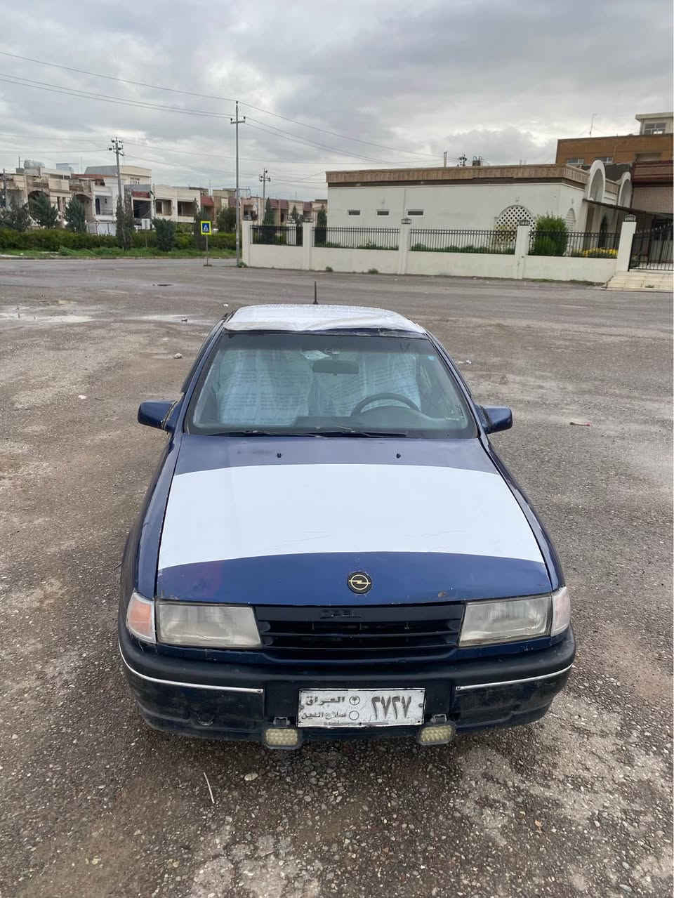 ئۆپل ڤیکترا مەکینە بەشەرت گێری بێ عەیبە بەس لەگێر پێنج فرێ دەدا چوار تایەی خاوێنی لەسەرە ئارم پلاستیکە مۆدیل ١٩٩١ لەهەولێرم رەقەم موبایل *********** سعریشی ١٥ وەرقەو مەجال أربيل, العراق
