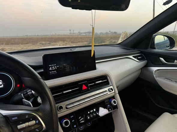 للبيع جنسز موديل 2024 ضررها موضح بالصور معوقين ميسان تصليح تفصيخ اصلي البنيد اسود وانصبغ والدعاميات بلاد كفاله شاصي فخذه لغد ايرباك استيرين فقط محرك 4 سلندر 2500 توربو 310 حصان سرعتها 360 صاروخ السعر 195 بيها مجال للاتصال ***********
