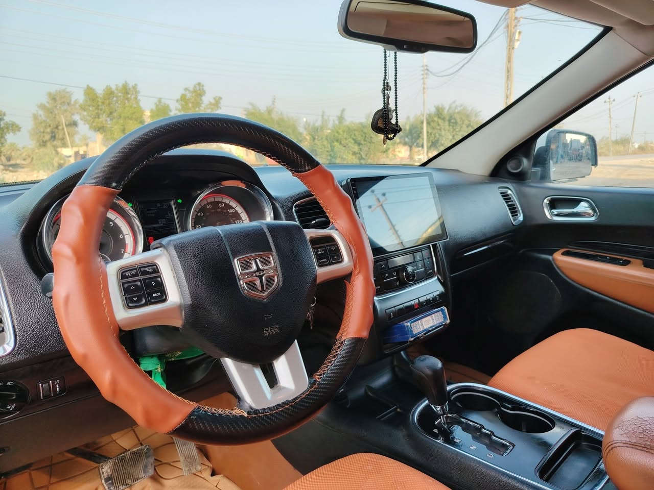 دوج دورنكو موديل 2013 فول مواصفات
وارد أمريكي 6 سلندر مكينه 3600
كشنات جلد شاشه كبيره
7 راكب
ثلاث قطع تبريد
تحكمات ستيرن
السياره جاهزه وحلوه بسمي مشروع وطني رقم بصره
مكان ذي قار سوق الشيوخ ***********
السعر 197 $وبيه مجال
