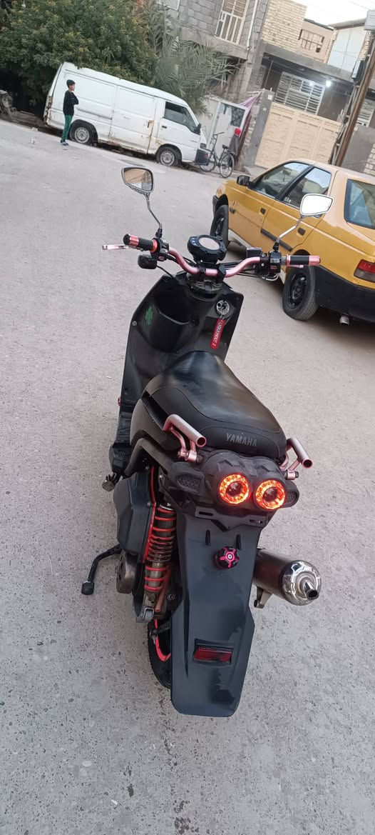 سلام عليكم للبيع سكنس جبلي ياباني اصلي فول تزويد كله رياضي مكينه بلادي برغي مامفتوح شلعه تفر فر كلش قويه معدل شرط 120 كله شغال سعر دراجه مليون بغداد زعفرانيه بيها مجال ***********
