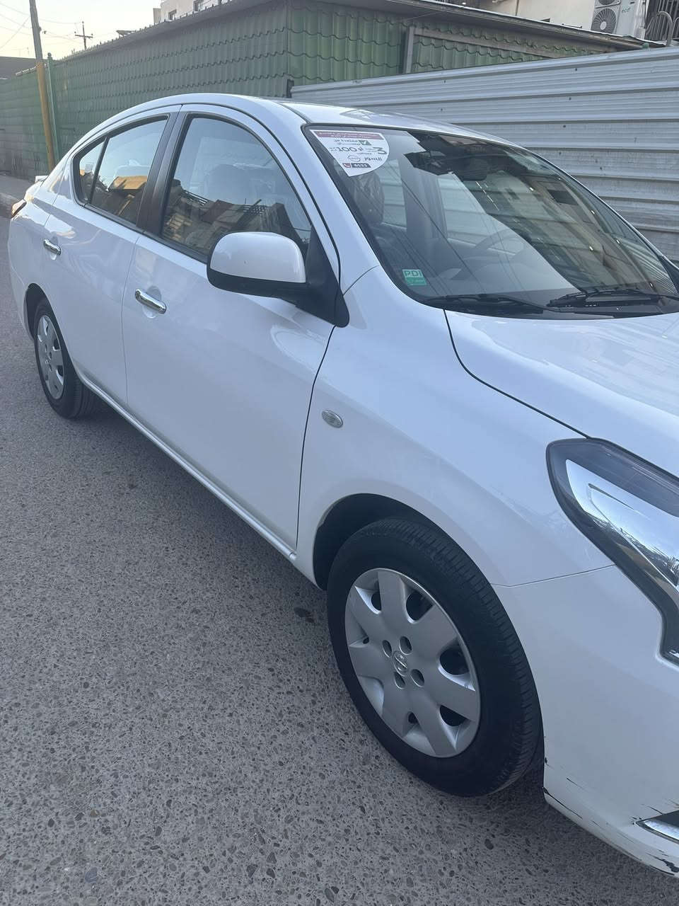 السلام عليكم
نسان صني هندي  ضمان السور
موديل2024 بيه رصعه بلباب وبلجاملوغ ماشيه 61 مواصفاتهه مروفه شاشه كبيره ونتحكم ستيرن 
مكانهه بغداد
السعر120$
***********
