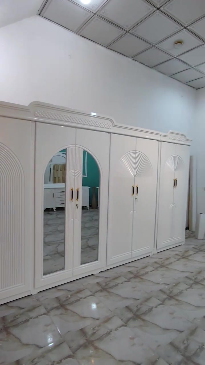 موديل باندا
السعر النهائي مليون و850الف فقط

خدمة التوصيل والشد مجاناً الى جميع المحافظات

المواصفات 

نجارة عراقية 
شغل معملنا الخاص
مهتمين بأدق التفاصيل
غرفة 6 باب طابق ملحق مخفي
الداخل صاج طبيعي

الظهر شد براغي 
القاعدة والسقف بلوك بورد 
الأصباغ ماركة بولستر العالمية درجة اولى

تتكون من 11قطعة
كنتور 
چرباية رأس عالي
چرباية رأس ناصي
كومديات عدد ٢ أيمن وأيسر
ميز المرايا 
ميز البلازما  الجزامة
الزاوية 
سرير نفرين
أجناب السرير
شازلون
طابورية

هذا الموديل متوفر الان يتم عليه الحجز بشكل مباشر يوصلكم خلال ٢٤ ساعة من الطلب 

العنوان ناصرية مركز حي تضحيه 

للحجز والأستفسار  ***********   #يوجدواتساب @إشارة
