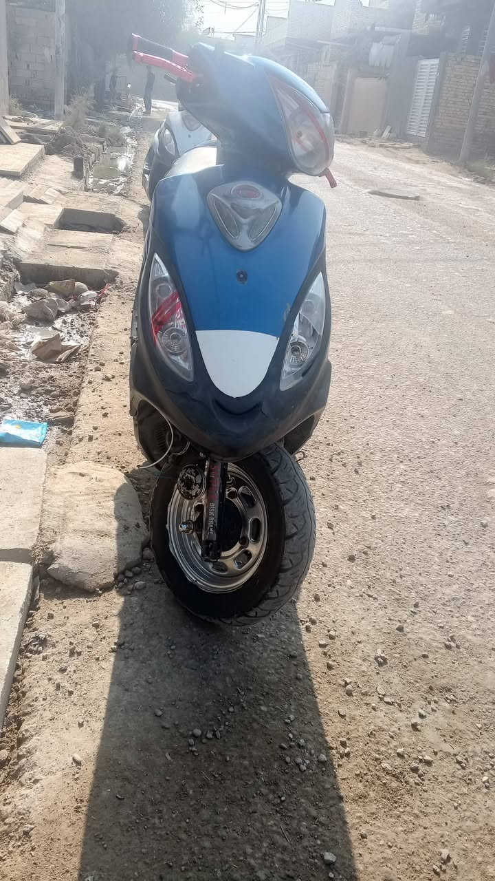 سلام عليكم شباب دراجه كامكو البيع توني مجفت صالي يومين السعر 450وبيع مجال قليل مكان  الرفاعي الرقم ***********
