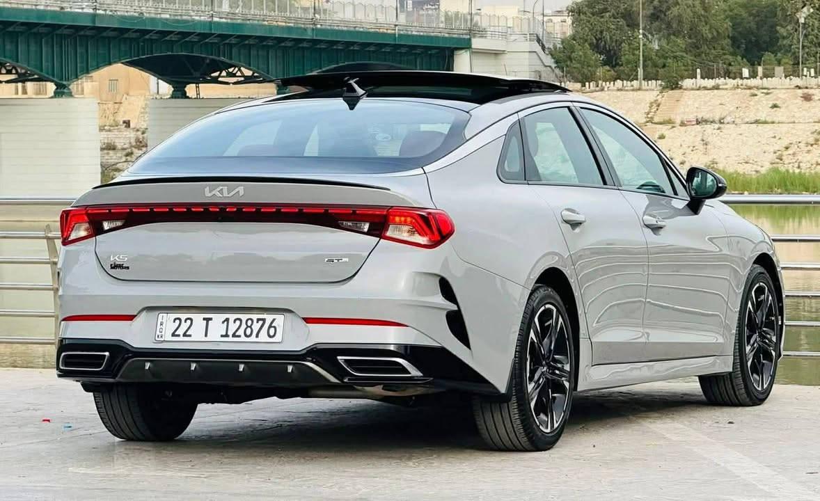 K5 موديل 23 جيتي لاين ماشيه 43ألف مايل حادثها بلمنشور بنيد مبدل جاملغ مصبوغ جاملغ بارد وباب السايق كلير ب امريكا 
للاستفسار اكثر الاتصال بلرقم ***********
سعرها ب 170
