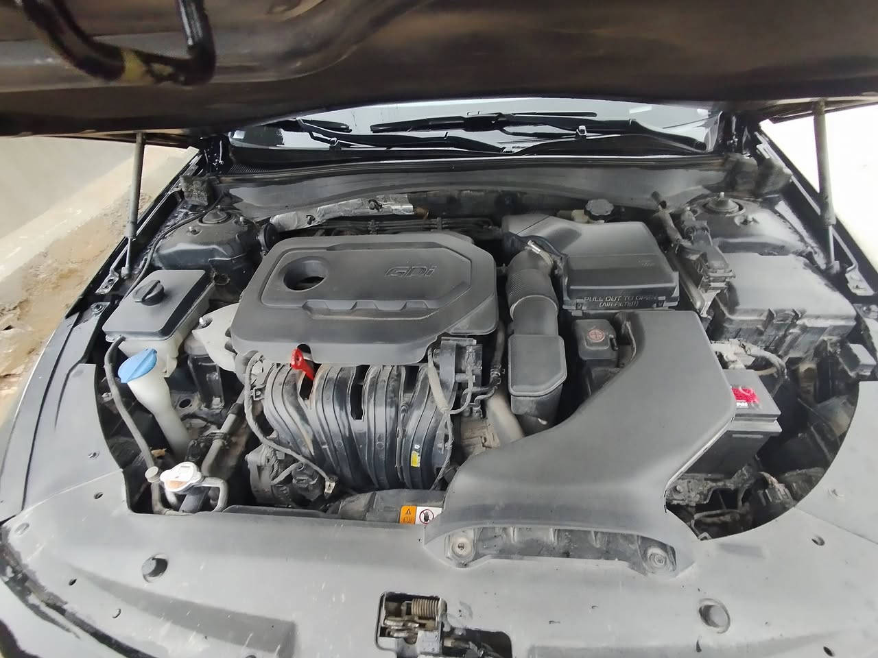 السلام عليكم...
للبيع فقط
كيا اوبتيما موديل 2016
وارد امريكي بيها تبديل جاملغ امامي تبديل فقط باقي كله بلاد 
مواصفات السياره 
تحكم ستيرن 
لد ب المري 
شاشه بلوتوث 
تخم تاير جديد
سايد بريك بل قدم
لون اسود 
كير اوتوماتيك 
مثبت سرعه 
محرك  GDI /2400
كير محرك كفاله 
ماشيه 139الف حقيقي
كيج تايرات 
تدفئه/ تبريد ثلج 
هزه جديد
سنويه لل 2028
بسمي رقم اربيل تحويل ثاني يوم 
السياره بالواقع احلى من الصور
السعر المطلوب 135ورقه وبيهه مجال 
العنوان /ديالى جلولاء 
الرقم/***********
