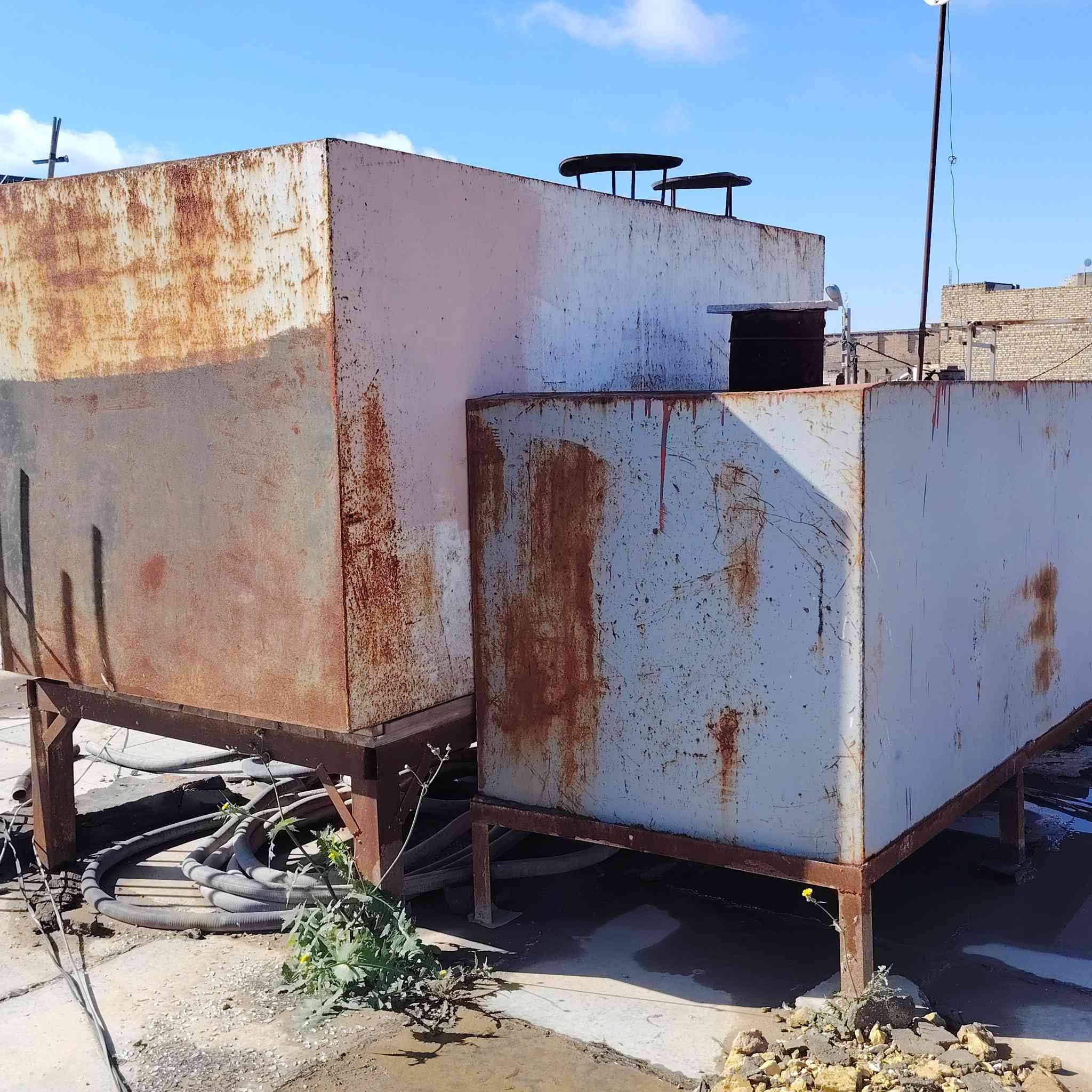 تانكيات عل شرط مال نفط للبيع الشراي يتصل عل هذ الرقم ***********
