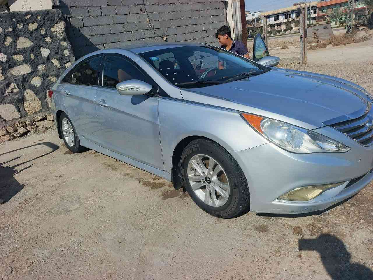 سلام عليكم سوناتا 2014 امريكي بيها قطعتين سونار مرفق بل منشور وكلشي موضح  رقم كربلاء انكليزي وراعيها كربلاء سعر 107 سياره كلش نضيفه حداديه تايرات توني مبدلهن
***********
