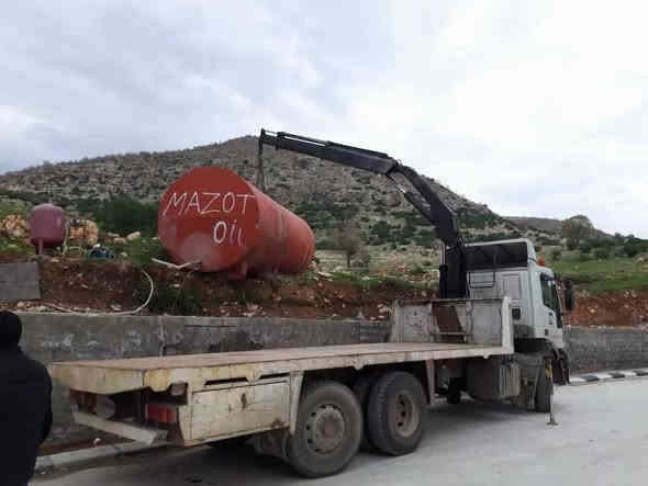 افيكو کرین مودیل ٢٠٠٣ محرك٨ كروسر
كير ٤+٤ هاف رقم دهوك تحويل بشرط
جك ٦،٥ طن ٢ سلایت بودی  ٧متر
سعر١٩٥$ مجال
مكان دهوك
***********☎️
@أبرز المعجبين
