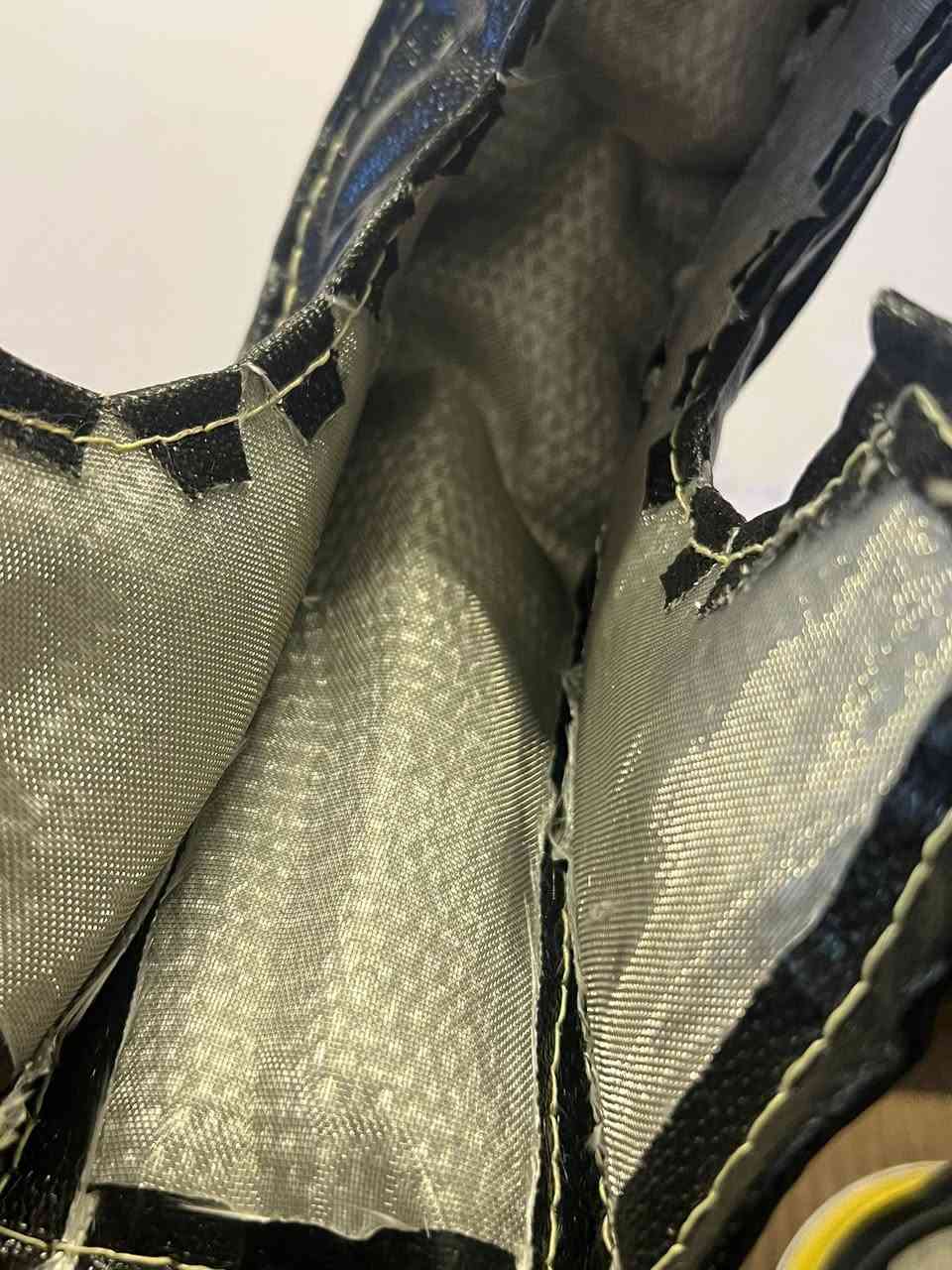 درع تيربو جلد والداخل عازل حراري السعر8


**إذا كنت صاحب هذا الإعلان وتريد حذفه لأي سبب، رجاءا أرسل رسالة إلى الدعم الفني**
