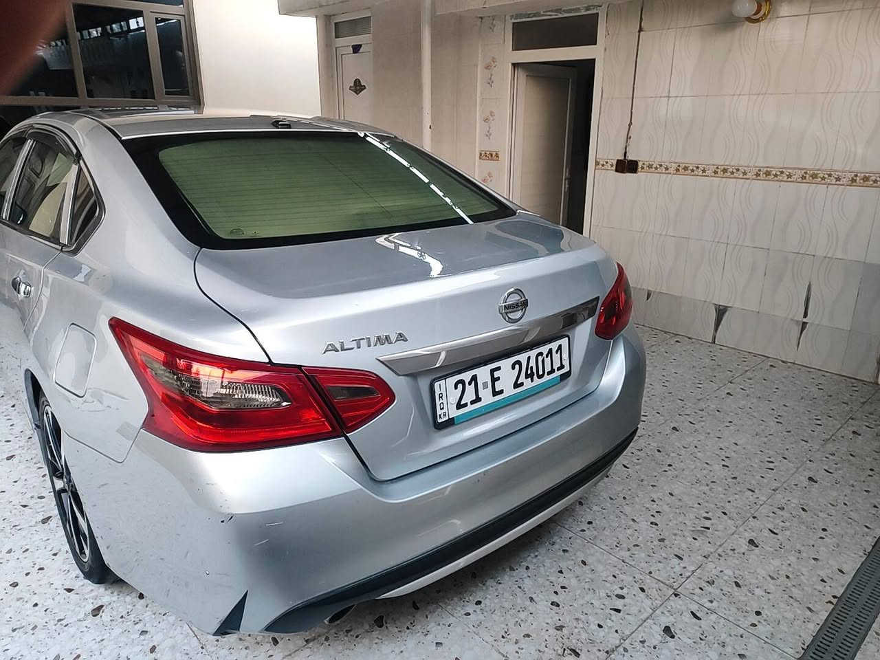 السلام عليكم 
نيسان التيما 2016 امريكي رقم سليمانية
المواصفات
بصمة تشغيل
بصمة ابواب
تشغيل عن بعد
شاشة ايباد
مانع انزلاق 
تحكم استيرن
مثبت سرعة 
كشن كهرباء
كاميرا خلفية 
بلوتوث
ويل رياضي حجم 18
كير مكينة تبريد تدفئة حدادية شرط ما مفتوح على وضع الشركة الحادث 3 قطع جامرلغين امامي والبنيد صبغ فقط بدون تبديل و بدون دواخل موضح بالسونار السيارة جديدة جداً 
السعر116 بيها مجال المكان ديالى / المقدادية 
***********
