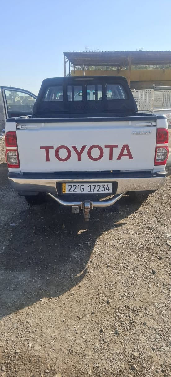 هاياوكس 2014فور ويل شغال مكينه كير خير من لله رقم اربيل بأسمي هزه سنه  لسونار بصور مكانها بغداد المعامل السعر 200 وبيها مجال *********** صدر امامي وخلفي جديد تخم تاير تبريد مايشتغل وبيها رجه بس ع لبك ربلات لكير لازم تتبدل كلشي موضح بلمنشور
