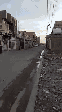 قطعه أرض للبيع مساحه 100متر واجهة 7.25متر في جسر ديالى القديم. جامع طه. قرب الشارع العام. قريبة من مدرسة فتى الاسلام..التبليط والمجاري والماء والكهرباء والقابلو الضوئي موجودة كاملة. .للاستفسار اكثر اتصل على الرقم ***********
