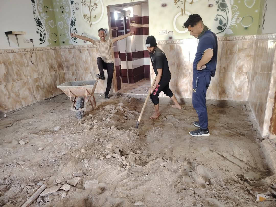 سلام عليكم  /  يوجد كادر عمل جاهز /  تصعيد مواد /  تنضيف بيوت /  تفليش /  تكشيط /  دفن نهري /  شقلنه ليل ونهار /  ومعداتنه جاهزه  ومالك دخل بكلشي تأخذ شقل جاهز مني سلمني شقل وتأخذ شقل جاهز / ماعليك بس تصال على رقم /// ***********
