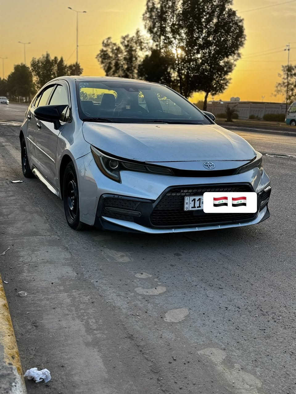 سلام عليكم
كورلا مديل ٢٠ رقم بغداد 
فول موصفات واحد ع واحد 
بيه ٣ قطع صبغ 
مكان بغداد
السعر ١٢٣وبيه مجال 
***********
