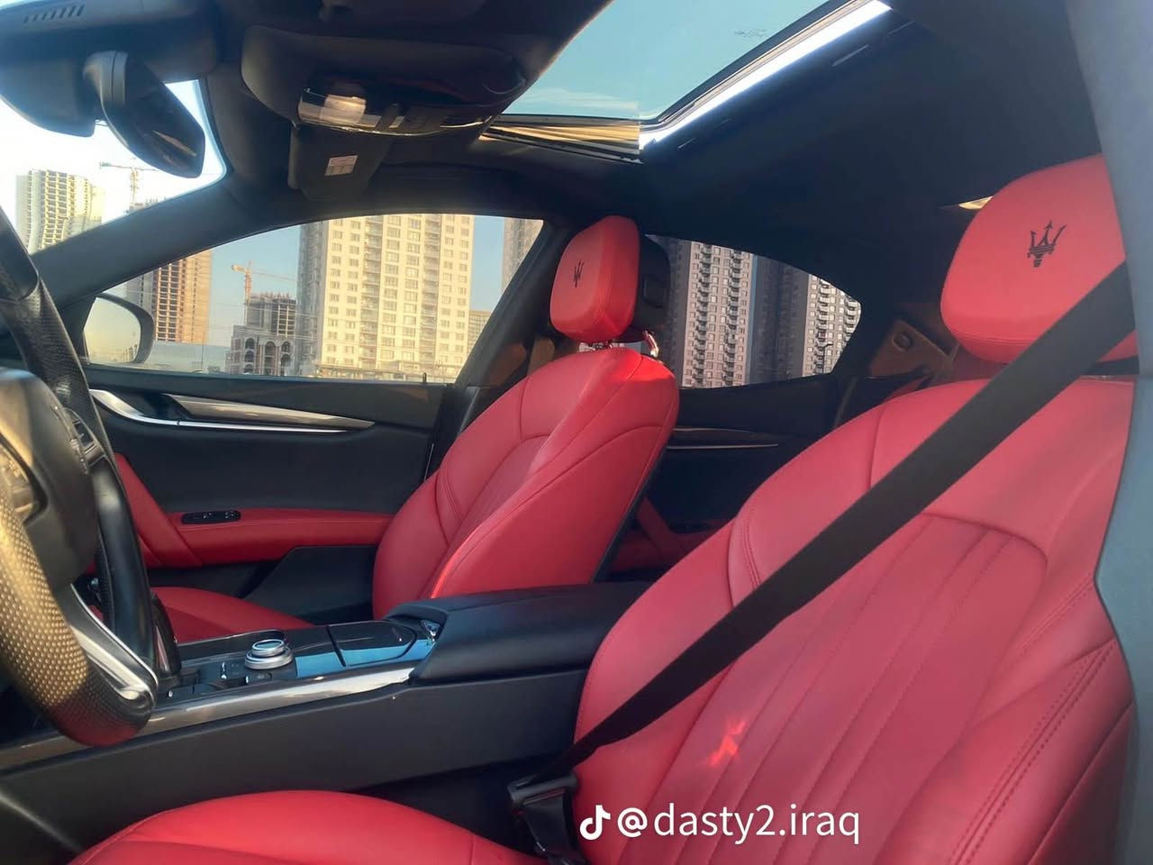 بيع او مراوس حسب القناعه 

𝑴𝑨𝑺𝑬𝑹𝑨𝑻𝑰 𝑮𝑯𝑰𝑩𝑳𝑰 
خليجيه كفاله صبغ دعاميه فقط 
السعر🚦240 ورقه
 دفترين و 40 ورقه 
Modil 2015
الممشى : 89 الف كيلو 
عدد الاسطوانات : 𝑽6 
حجم الماكينه : 3.0 𝑻𝑼𝑹𝑩𝑶 
الون الخارجي : ابيض
الون الداخلي : احمر 
🖤🧿🖤 المواصفات 🖤🧿🖤
رقم واحد اعلى المواصفات 
فتحه بالسقف كهربائيه 
مقاعد جلد كهربائيه 
مقاعد مدفيه ومبرده 
لوكو موزراتي ع المقاعد 
ساعه موزراتي اماميه 
تخشيب بلاك داخلي 
كروم خارجي كامل 
قطع كروم بعلامه موزراتي 
مقود متعدد الاستخدامات 
مثبت سرعه 
تحكم كامل 
تشغيل بصمه 
فتح وغلق بصمه 
تشغيل عن بعد 
هند بريك كهربائي 
قير كهربائي 
نقطه عمياء 
مانع تصادم 
فتح وغلق ابواب من الامام 
فتح وغلق ابواب من الخلف
نضام بوضعيه 𝑺𝑷𝑶𝑹𝑻 
نضام بوضعيه 𝑰.𝑪.𝑬 
نضام تراكشن مانع الانزلاق
شاشه اماميه 
كميرا خلفيه 
حساسات 
تحكم ماوس 
بلوتوث 𝑩𝑳𝑼𝑬 
خرائط 𝑮𝑩𝑺 
ابل كار 𝑨𝑷𝑷𝑬𝑳 𝑪𝑨𝑹
مدخل 𝑨𝑼𝑿 
مدخل 𝑼𝑺𝑩 
مدخل 𝑺𝑫 
مدخل شارج 2
شارج لاسلكي 
ليتات داخل 𝑳𝑬𝑫 وكاله 
ليتات زينون اماميه 
اضائه على المرايت 
اضائه 𝑳𝑬𝑫 اماميه 
اضائه 𝑳𝑬𝑫 خلفيه 
رنقات مقاس 20 دخاني كروم 
الخ….
🖤🧿🖤 النضافه 🖤🧿🖤
سياره نضيفه جدا جدا جدا 
عنوان السياره بغداد سيديه 
***********. بغداد, العراق
