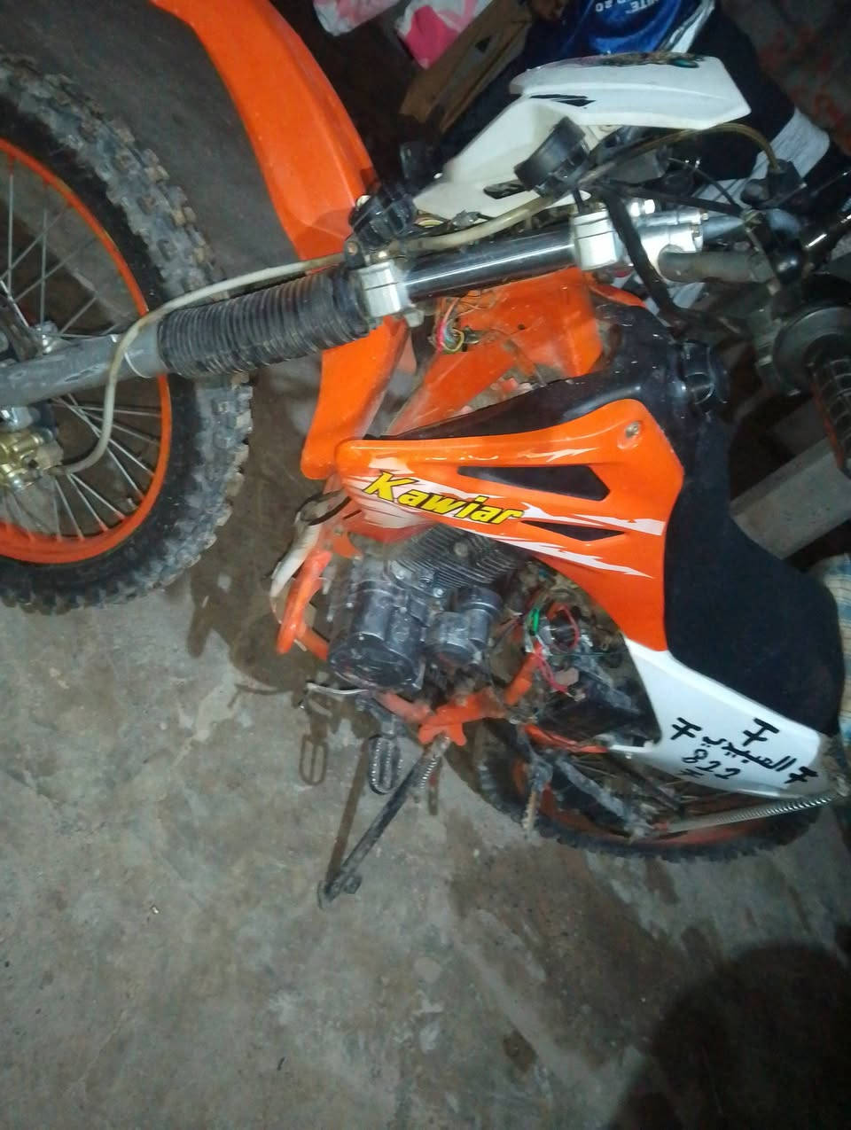 السلام عليكم دراجة ققاز كاويار crxصيني محرك 300دراجة مامشتغلة ديلفري شاد صندوق لجمالية الدراجة مابيها اي نقص دراجة تعبان عليها الله شاد ومحتاج واريد ابيعها فول نظافة عايزها بس غسل كهربائيات كلها شغالة الي يريد يشتري يتواصل وياي ***********
