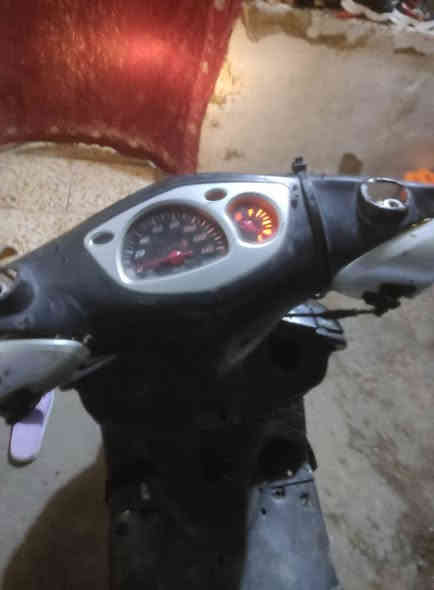 سكنس نثيه شغاله محركه نظيف سلف السعر 150 بغداد***********
