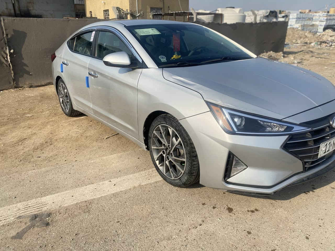 سلام عليكم من رخصت الادمن المحترم 
النترا مديل ٢٠ امريكي حادث جملغ امامي 
واضح بل نشر صور الحادث سياره جديدة 
جاهزة من كلشي كير مكينه صدر تخم تاير 
تبريد جديد مكان سيارة بغداد شعب 
السعر ١٣٥ وبي مجال بصيط 
سياره بسمي هزه  وسنويه جدد
***********
