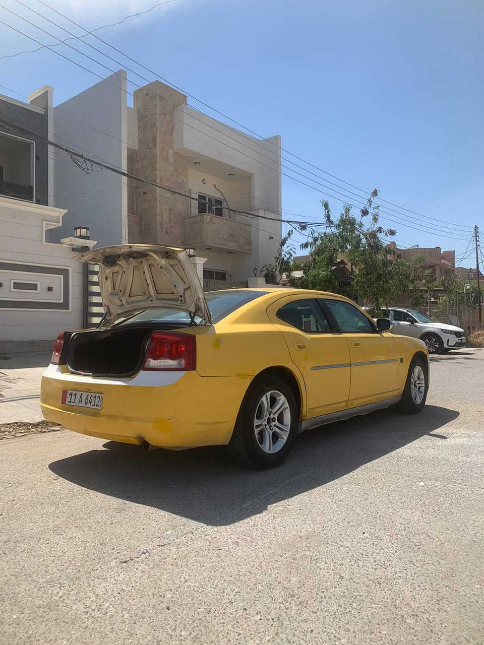 للبيع جارجر موديل 2010 باسمي بغداد رقمها خطها بغداد تكريت جاهزه للاخير السعر 78 وبيها مجال قليل العنوان بغداد الحسينيه ا*********** ضررها جاملغ امامي بدون دواخل
