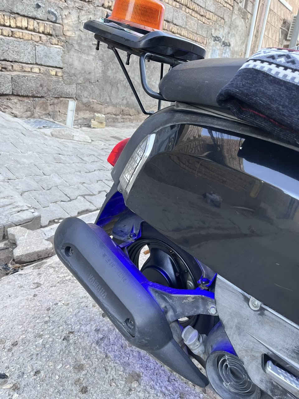 مكفولسلام عليكم  . ماكس بوليس نوزل 2009... مكاني نجف حي ميسان... للبيع دراجه مامفتوحه ه من من تاير للتاير لانضوح ولا تبخير ولااي شي بيها الدراجه عليها منضومت زنون اشاير زنون بكلايت زنون وبيها اربيع اشاير وبيها بباي اصلي مو تجاري كلشي بيها اصلي وليسه تجاي الدراجه تخبل وبها هتي البرتقاليه مال تريله وبيها اريل ازرك وبيها كلوبات فوك المكينه زرك دراجه تخبللل تخبللل احلئ من صور تجي وشوف بعينك.. رقمي ***********واتساب وماسنجر.... مكفول
