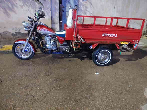 سلام عليكم ستوته البيع  موديل 18 اوراق اصولي دراجه شاصي كفاله مامتعوبه تنباع كامله   مداور ثاني يوم دراجه تخم تايرات  جدد مانقصه برغي مكينه تفيلس  مافيسله  24 المكينه الدراجه مامتعوبه الرقم *********** سعر خاص وال مو شراء لا تعب روحك تسمع كلام مو حلوو خوش وال شراي يدللل
