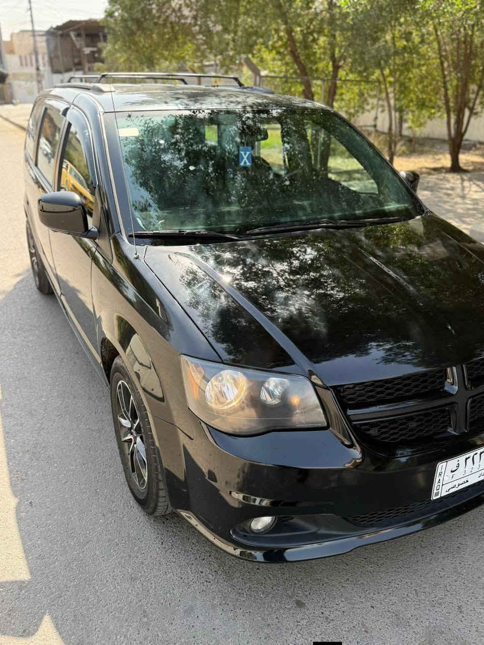 السلام عليكم دوج كرفان ٢٠١٨سياره جديد مامشتغله خط كير ومحرك وتخم تايرات صدر أمامي خلفي جديد تدفئة تبريد سيارة جاهزة من الدعاميه للدعاميه سونار موجود بالمنشور مكان سيارة بغداد الدوره السعر المطلوب ١٥٨وبيها مجال بسيط للاستفسار***********٠
