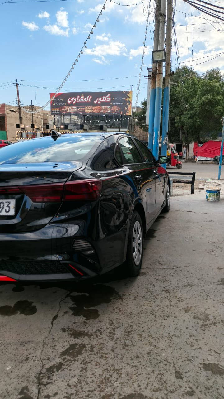 سلام عليكم كيا فورتي موديل 23 محرك 2000دوش ماشية27 ميل سيارة نظيفة حاتثهة جانبي خفيف ماطاك اي ايرباك ما مبدل بيهة شي صور الحادث موجودة السعر 150 وبيهة مجال مكاني بغداد ***********
