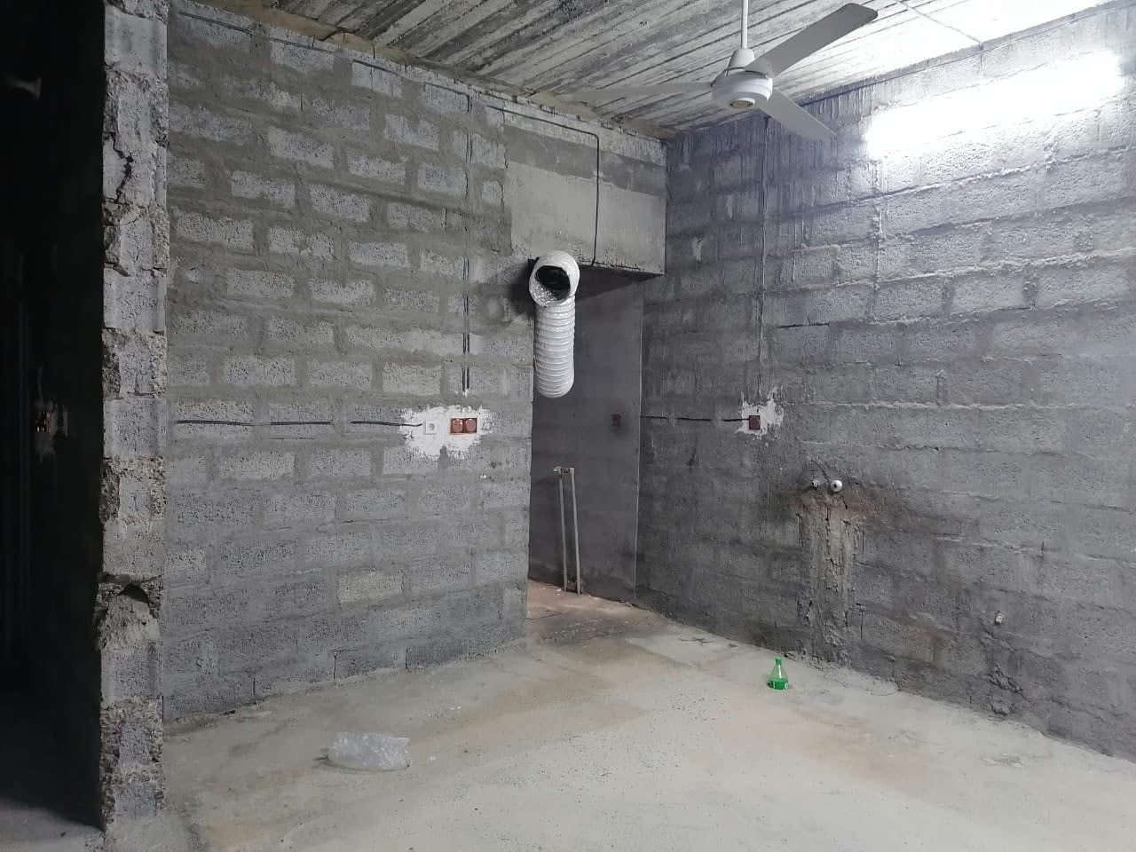 #للبيع
هيكل دوو نهوم بو فروشتن له گه ره كى ئاموزاكان
روبه رى 110 متر واجهة 6

پيكهاتوه له :- 1 ژور نوستن - هول - مطبخ - ميوان - گه راج
نهومى دووه م 1 ژور نوستن - هول - مطبخ 

نرخ 70 مليون 

بوزانيارى زياتر په يوه ندى بكه ن به عقارات ستار اكرم بازرگان

📍ناونيشان : كه ركوك بازارى ئازادى ته لارى ئاسو

***********
***********
